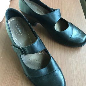 Clarks Black Mary Janes